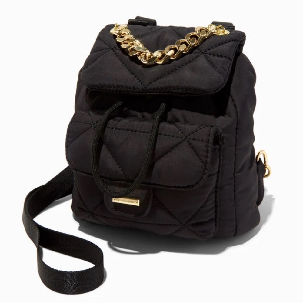 BLACK QUILTED CHAIN HANDLE BACKPACK